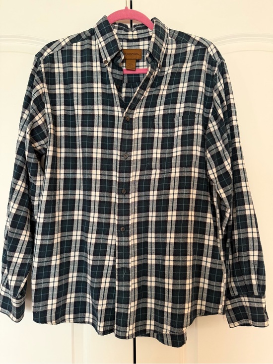 St. John's Bay Tops - St. John's Bay Green & White Plaid Flannel Button-Down Shirt
